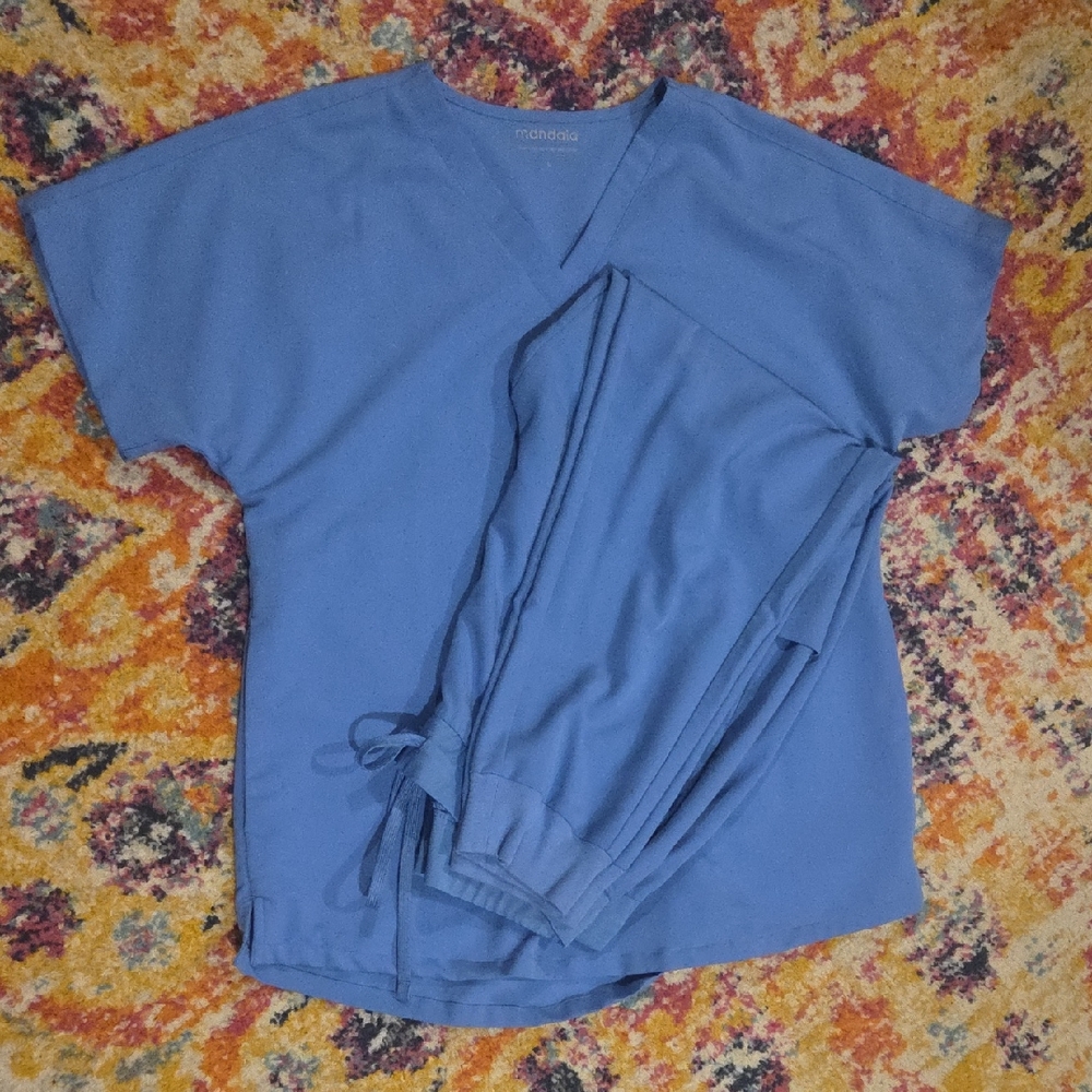 Mandala Women's Ceil Blue Scrub Set